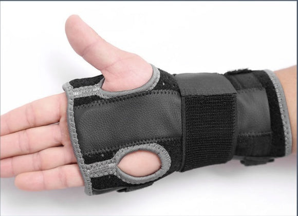 Palm Brace
