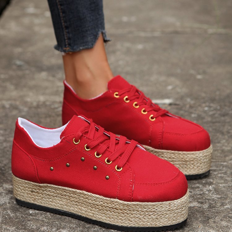 Lace Loop Round Toe Shoes