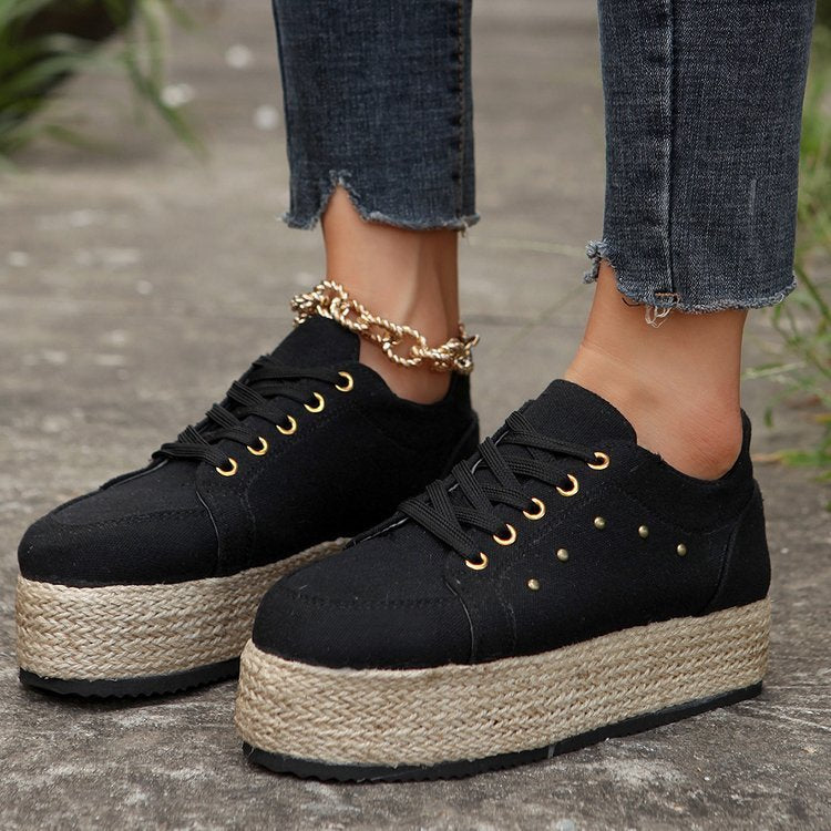 Lace Loop Round Toe Shoes